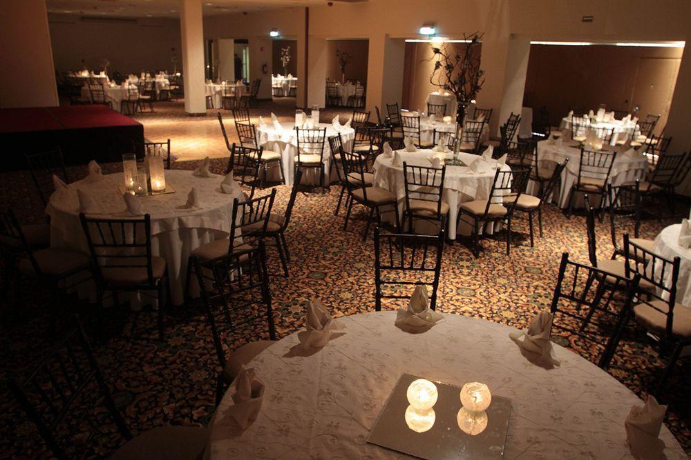 Holiday Inn Monterrey Norte By Ihg San Nicolas de los Garza Restaurant photo